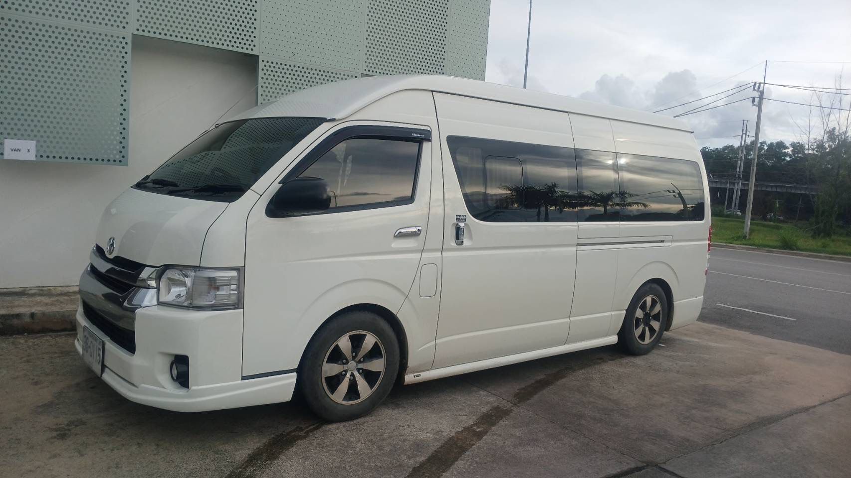 Private Car: City Sightseeing (Full Day)